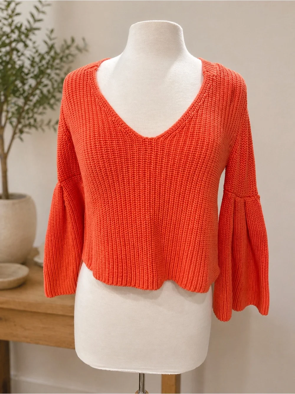 Free People Chunky Knit Sweater Small Orange Bell Sleeve Cropped Cotton Boho